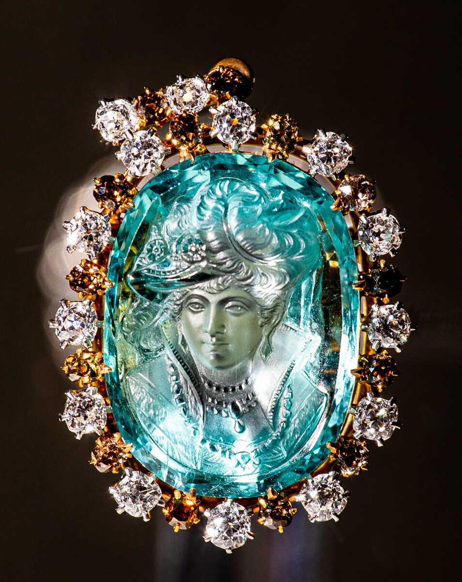 Aquamarine and Diamond 'Tiffany' Brooch

19th Century
2008.61.3